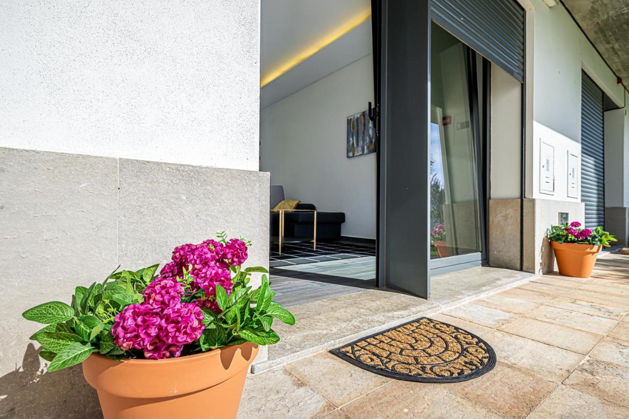 Garden Apartment Dona Amelia Abrantes Exterior photo